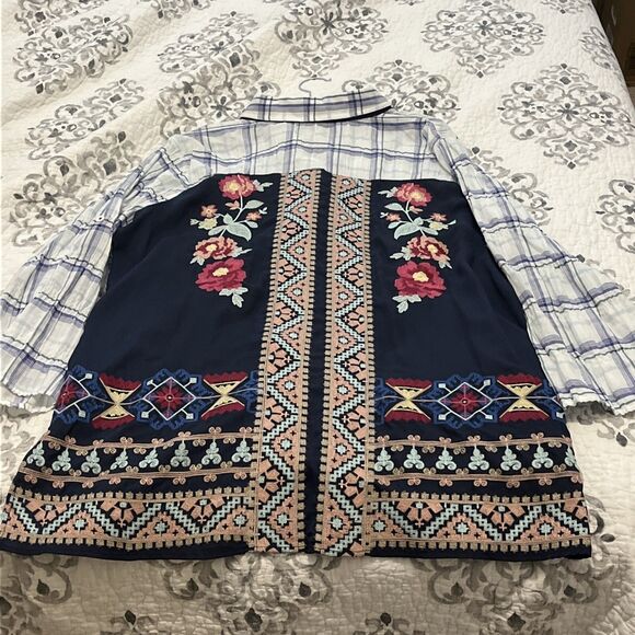Andree by Unit Size L Top Shirt Plaid Button Up Embroidered Long Sleeve - Picture 3 of 5